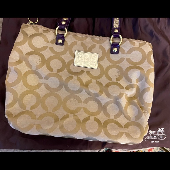 Coach Poppy Graffiti Appliqué Glam Tote - Picture 2 of 10